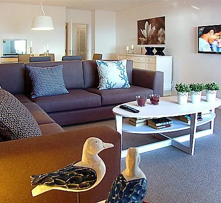 Sleeps 6 Pool Air Con T607853 Villa *